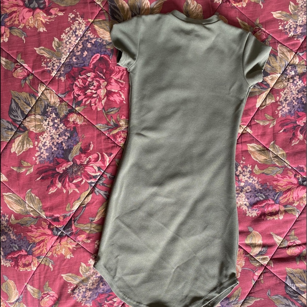 Revamped bodycon dress - Picture 3 of 4